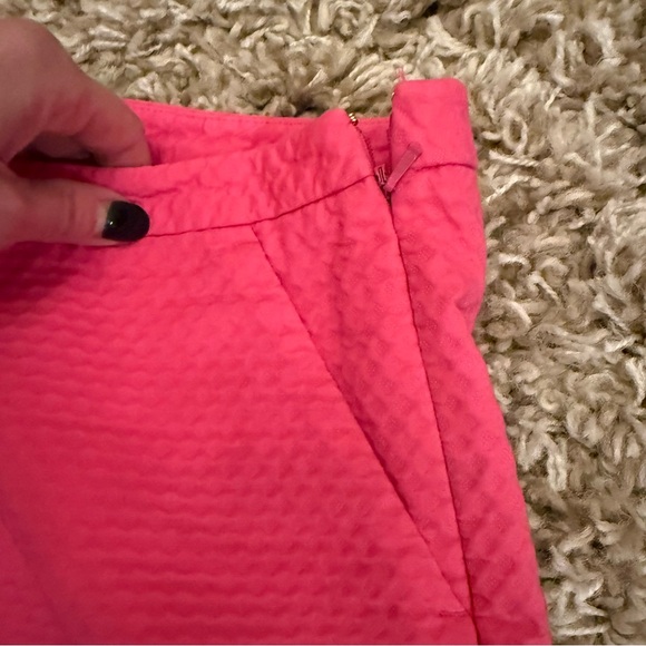 Lilly Pulitzer Pink Shorts - Picture 3 of 3